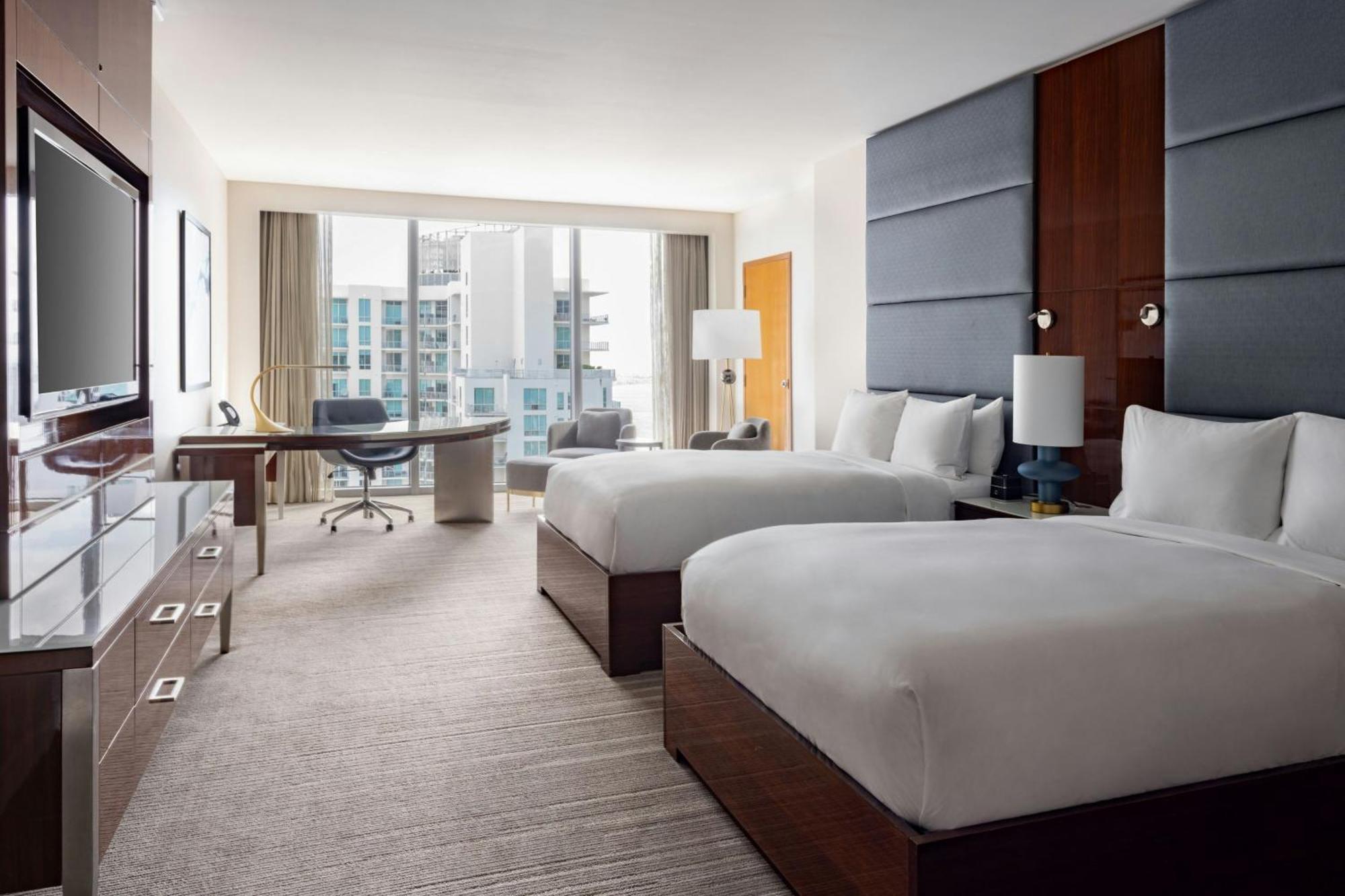 Jw Marriott Marquis Miami Hotel Exterior foto